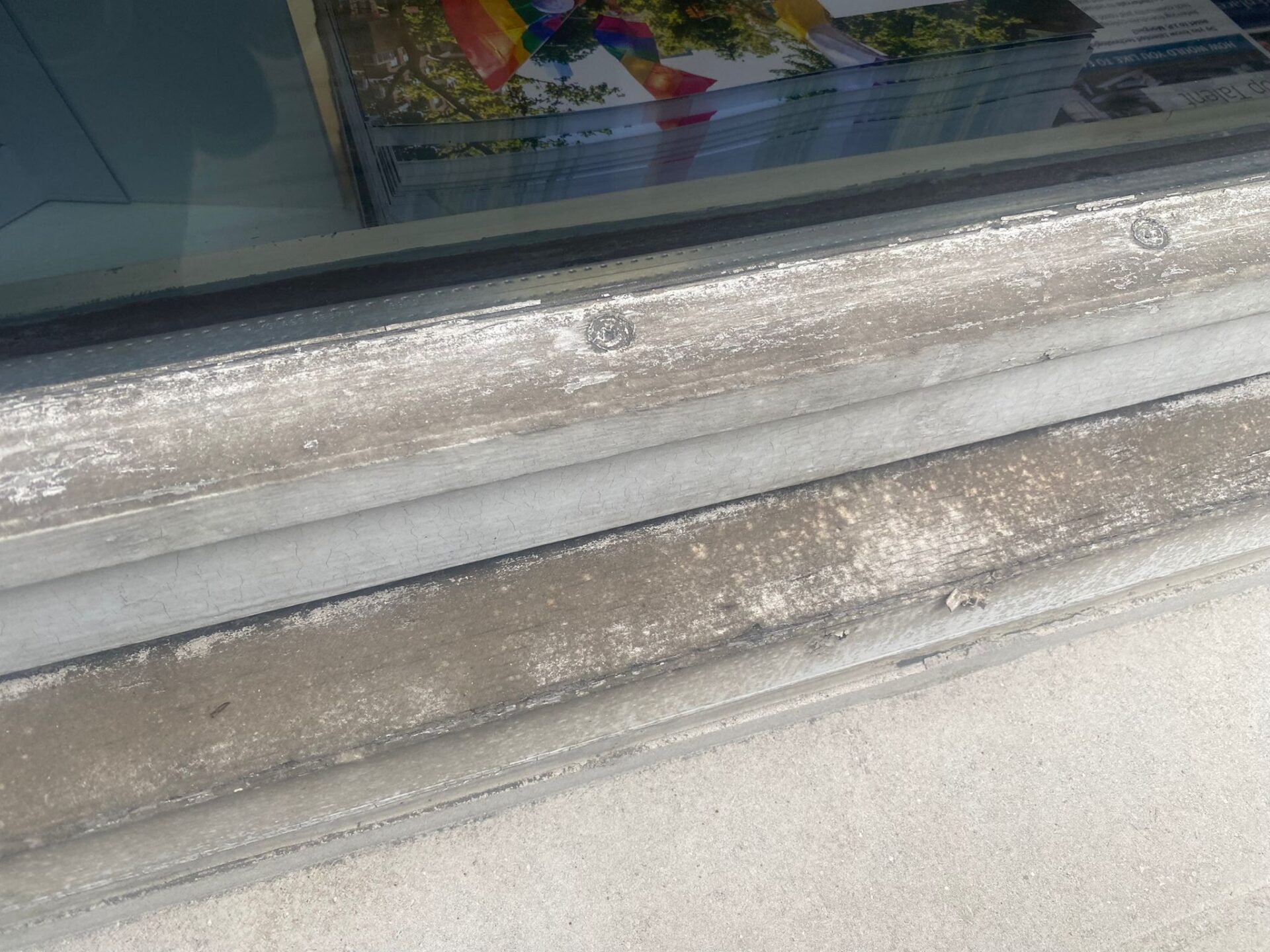 Restoring Charm at Height: Sash Window Painting in London